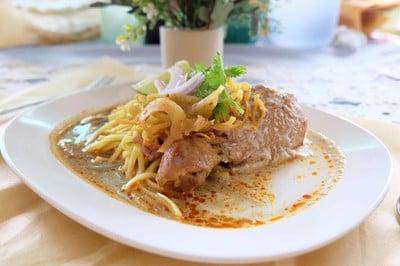ข้าวซอยน้ำเงี้ยวคุณติงติงน้อย มหิดลศาลายา (ข้าวซอยน้ำเงี้ยวคุณติงติงน้อย) ข้าวซอยน้ำเงี้ยวคุณติงติงน้อย มหิดลศาลายา (ข้าวซอยน้ำเงี้ยวคุณติงติงน้อย)