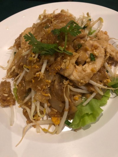 ก๋วยเตี๋ยวคั่วไก่