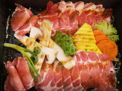 Umai Pork Set