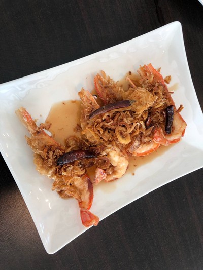 กุ้งแม่น้ำราดซอสมะขาม