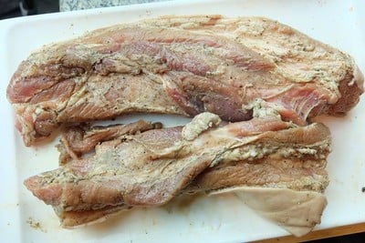 วิธีทำ หมูม้วนทอดกรอบ  หมูกรอบชาชู By Phorn Kitchen