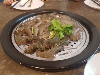 อาหาร หรือ เครื่องดื่ม