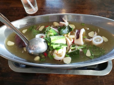 ปลาหมึกไข่นึ่งมะนาว
