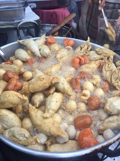 เมนูของร้าน ป้าใหญ่ลูกชิ้นบัตรคิว