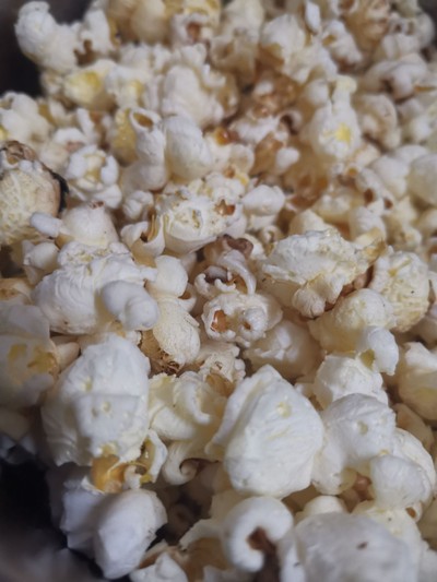 วิธีทำ ป๊อปคอร์นกรุบๆ วิธีทำ ป๊อปคอร์นกรุบๆ