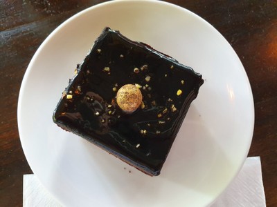 อาหาร หรือ เครื่องดื่ม