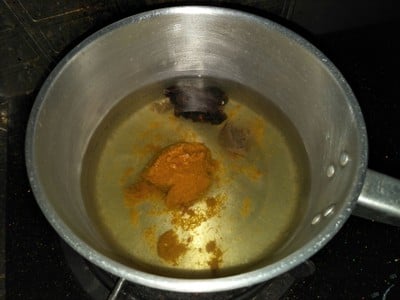 วิธีทำ แกงส้มผักบุ้งหมูสามชั้น
