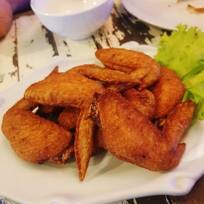 อาหาร หรือ เครื่องดื่ม