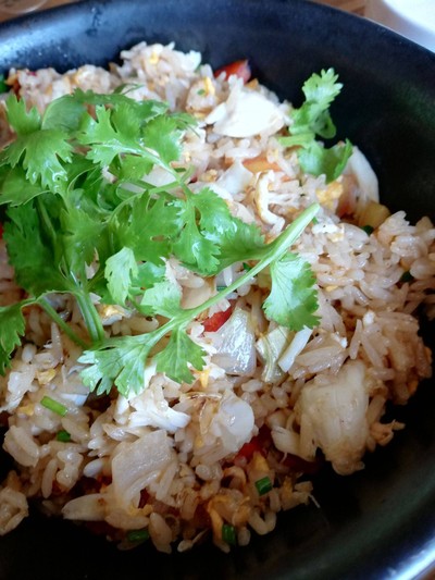 ข้าวผัดปูก้อน