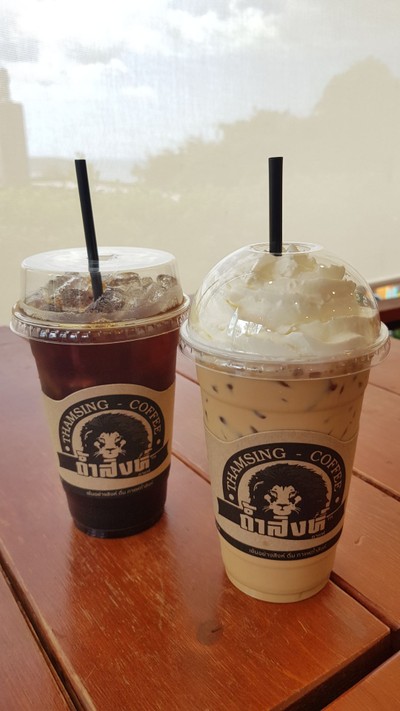 กาแฟถ้ำสิงห์ ณ จุดชมวิวเขามัทรี : Thamsing Cafe' เขามัทรี