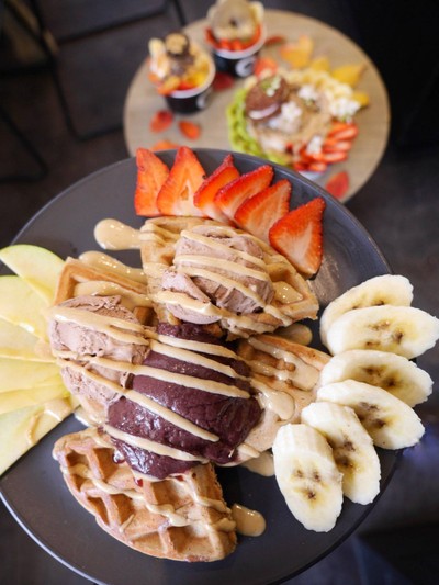 Vegan Protein Waffles