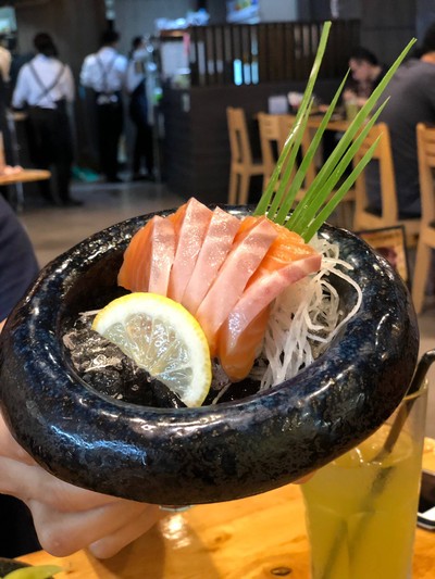 รีวิว Okami Sushi Japanese Restaurant The Cystal SB ราชพฤกษ์ - ก็ดีนะ