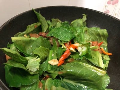 วิธีทำ ผัดแขนงหมูสามชั้น