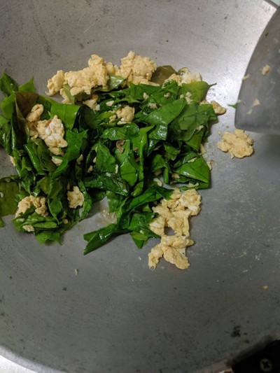 วิธีทำ ใบเหลียงผัดไข่