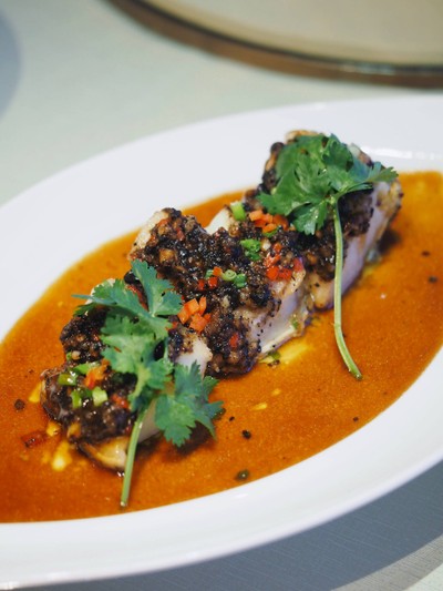 ปลาหิมะนึ่งเต้าซี่