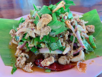 กุหลาบดอกใหม่ บายนิวไก่ย่างบัวตอง กุหลาบดอกใหม่ บายนิวไก่ย่างบัวตอง