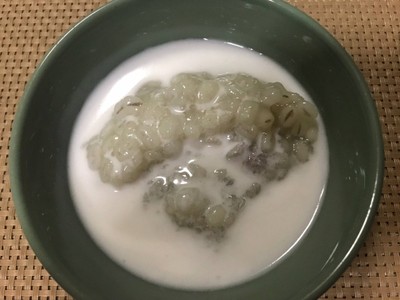 Sticky Rice with Longan and Barley