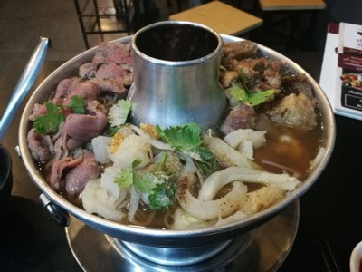 หม้อไฟเนื้อน่องลาย