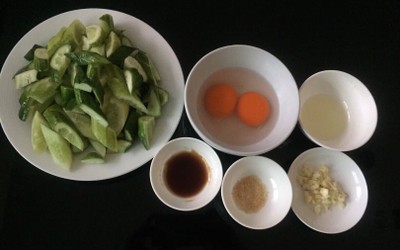 วิธีทำ ผัดแตงกวาใส่ไข่ วิธีทำ ผัดแตงกวาใส่ไข่