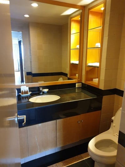 ห้องน้ำ