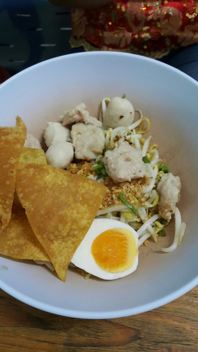 บะหมี่ต้มยำแห้งต้มยำ
