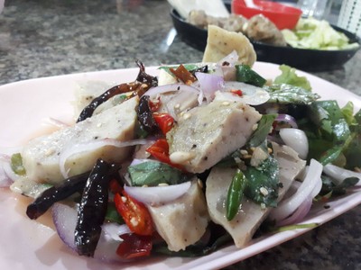 ยำหมูยอหนัง
