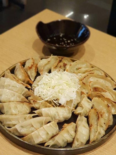 เกี๊ยวซ่าย่าง