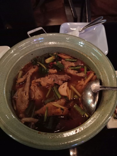 ต้มแซ่บตีนไก่