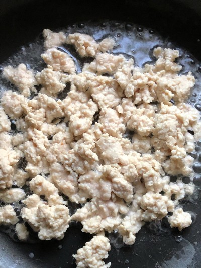 วิธีทำ ผัดพริกไก่สับใบโหระพา((❌น้ำมัน))