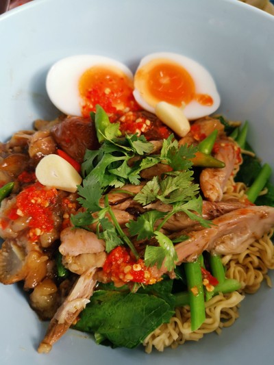 มาม่าขาหมู