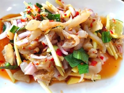 เมนูของร้าน ล้านยำแซ่บ เขารัง เขารัง