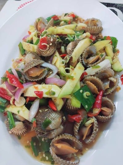 เมนูของร้าน ล้านยำแซ่บ เขารัง เขารัง