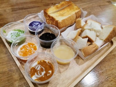 เมนูของร้าน โกดังนมสด บางขุนเทียน