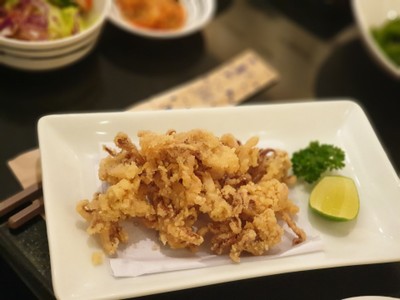 หนวดปลาหมึกทอด