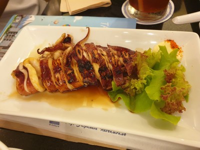 ปลาหมึกย่างซีอิ๊ว