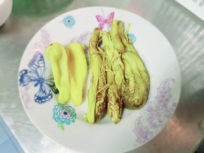 วิธีทำ ไข่ขาวมะเขือยาวยำ
