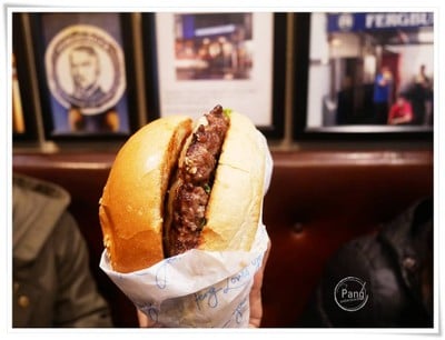 เบอร์เกอร์เนื้อ