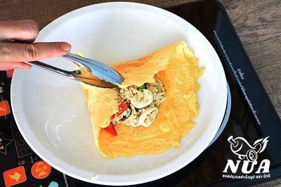 วิธีทำ ข้าวผัดแกงเขียวหวาน ซอสปรุงรส นัวร์ วิธีทำ ข้าวผัดแกงเขียวหวาน ซอสปรุงรส นัวร์