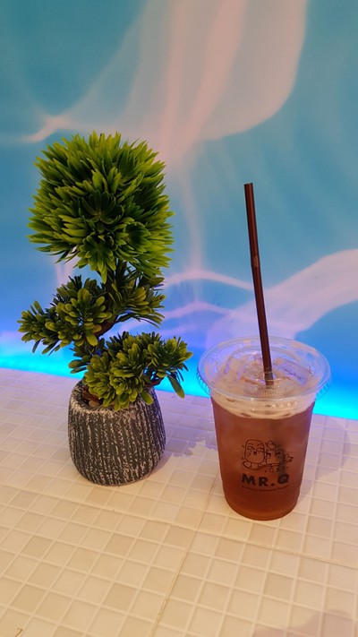 Black Tea Peach Mojito