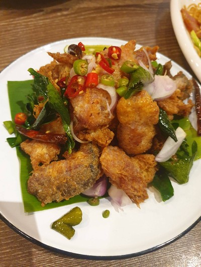 ปลาส้มทอดสมุนไพร