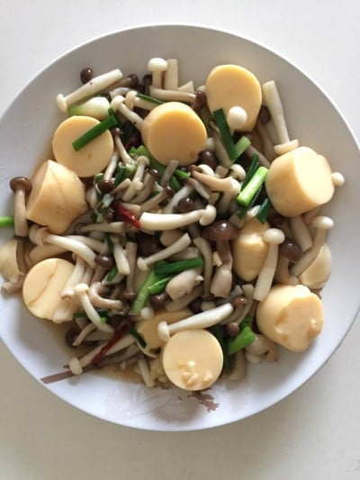 วิธีทำ เห็ดผัดเต้าหู้ไข่