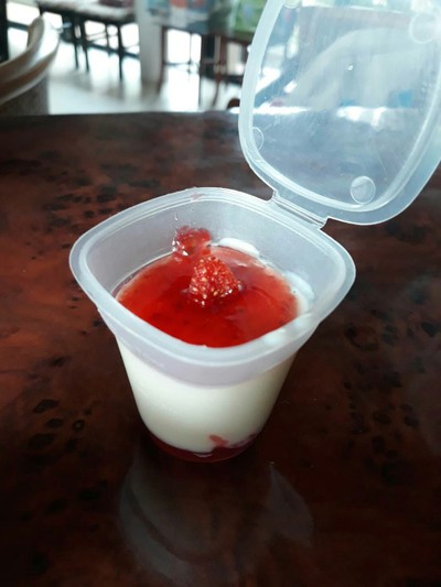 พานาคอตต้าสตอเบอร์รี่