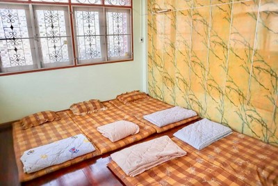 บุฟเฟ่ต์ปูไข่และอาหารทะเลพัก2วัน1คืนเพียง 1800 บาท/คน