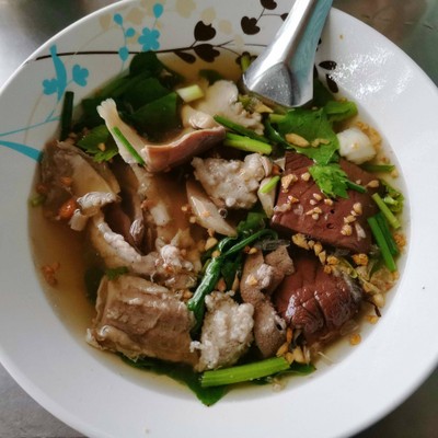 เกาเหลาต้มเลือดหมู