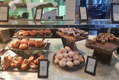 อาหาร หรือ เครื่องดื่ม