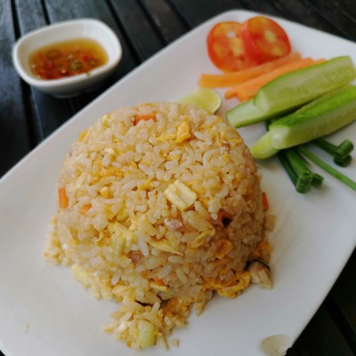 ข้าวผัดธัญพืช