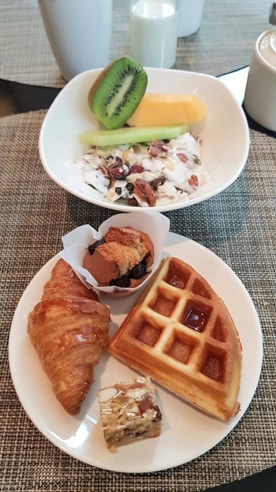 อาหาร หรือ เครื่องดื่ม