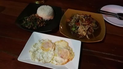 เมนูของร้าน ครัวนัดพบ