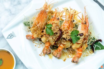 เอสอาร์พี การ์เด้น บาร์ แอนด์ เรสเตอรอง