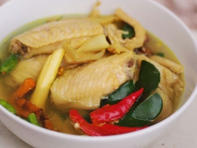 วิธีทำ ไก่ต้มขมิ้น วิธีทำ ไก่ต้มขมิ้น